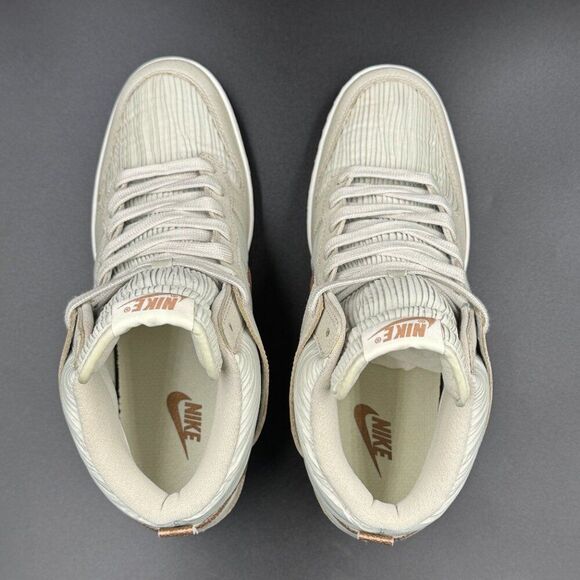 Wmns Nike Dunk Sky High Wedge 'Light Bone Metallic Red Bronze' - Picture 2 of 9